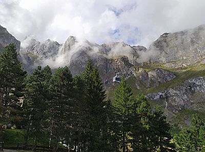 Cierre temporal del teleférico de Fuente Dé